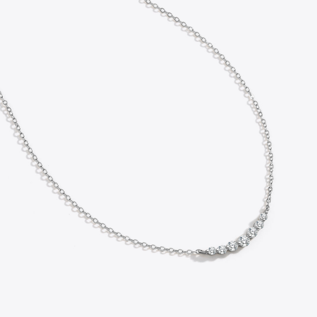 Collier Arc Étincelle argenté, arc de 7 zircons, Sway