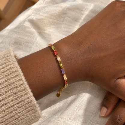Bracelet Tennis Éclat Sway plaqué or 18 carats à zircons baguette
