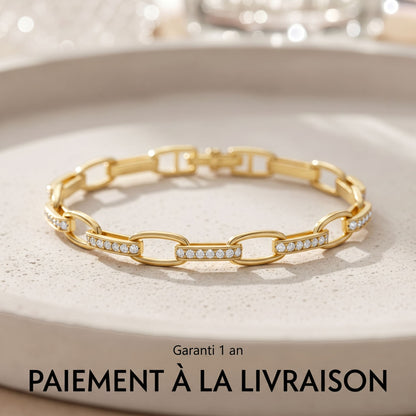 Bracelet Maillons Lumière doré sur un plateau en pierre, garanti 1 an, Sway
